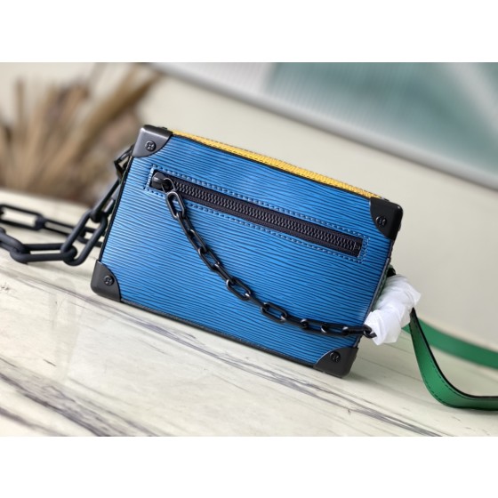 𝐋𝐎𝐔𝐈𝐒𝐕𝐔𝐈𝐓𝐓𝐎𝐍 M44840 Green Pink Mini Soft Trunk Handbag